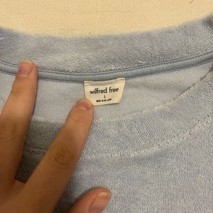 Aritzia Wilfred Free terry cloth crop top - blue, small